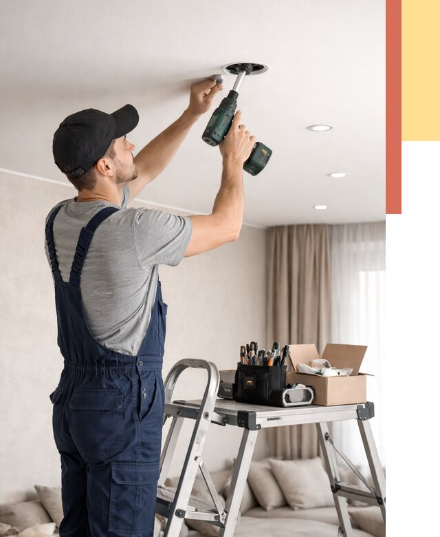 Установка и монтаж точечных светильников в натяжной потолок в Губахе от 1866 руб. | ОТДЕЛОЧНИК-Гбх